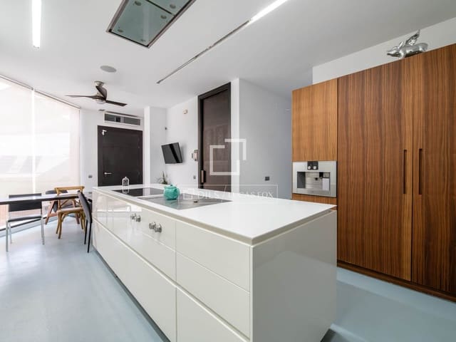 6 slaapkamer Villa te koop in Alcobendas met zwembad garage - € 8.900.000 (Ref: 9823573)