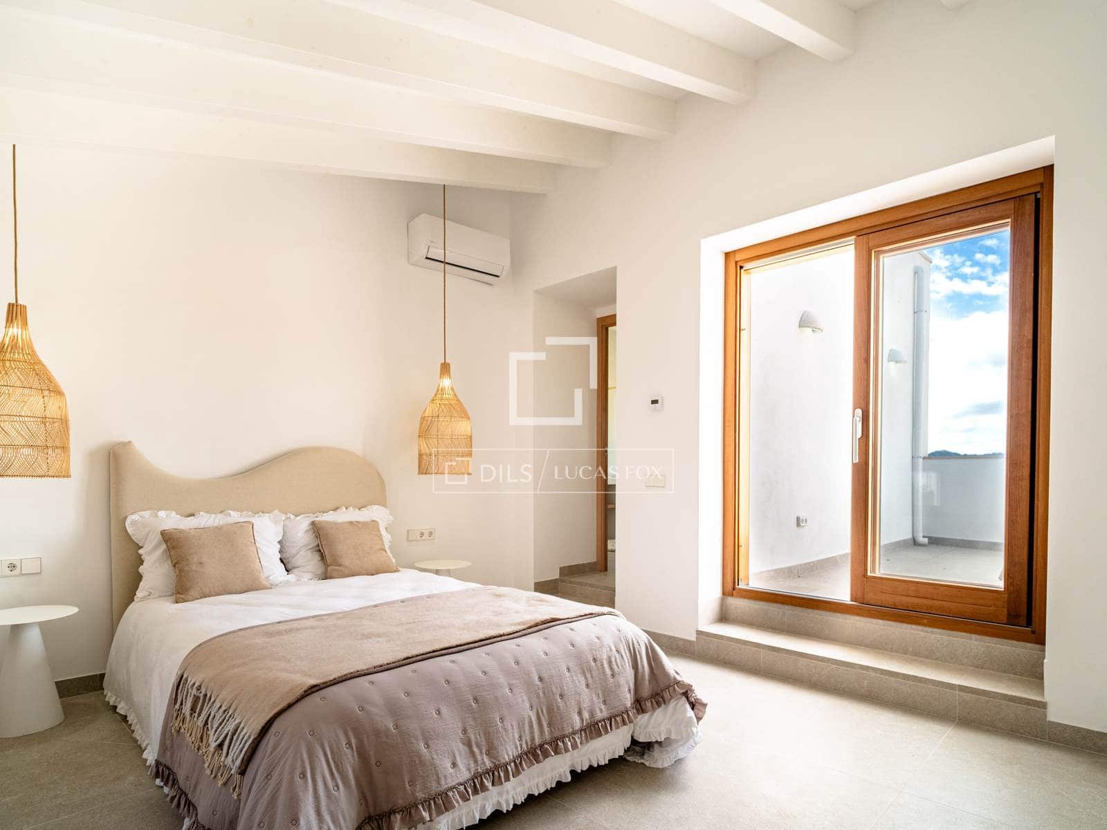4 soveværelse Villa til salg i Arta med swimmingpool garage - € 1.350.000 (Ref: 9823574)