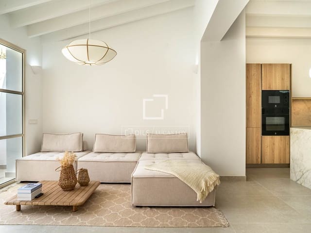 4 soveværelse Villa til salg i Artà med swimmingpool garage - € 1.350.000 (Ref: 9823574)