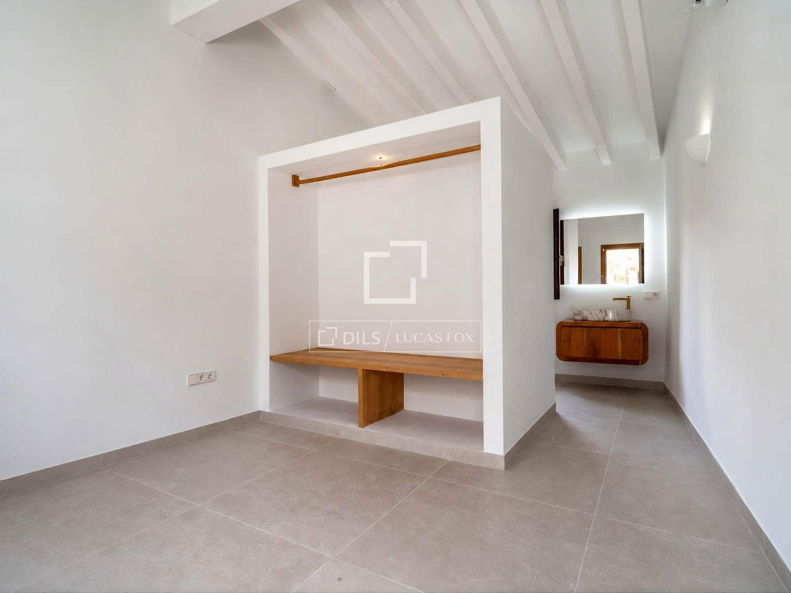 4 soveværelse Villa til salg i Arta med swimmingpool garage - € 1.350.000 (Ref: 9823574)