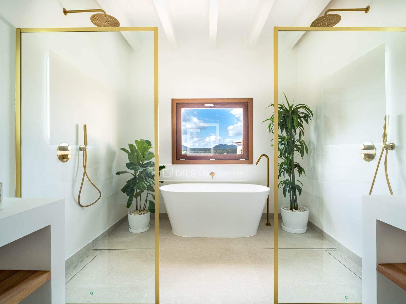 4 soveværelse Villa til salg i Arta med swimmingpool garage - € 1.350.000 (Ref: 9823574)