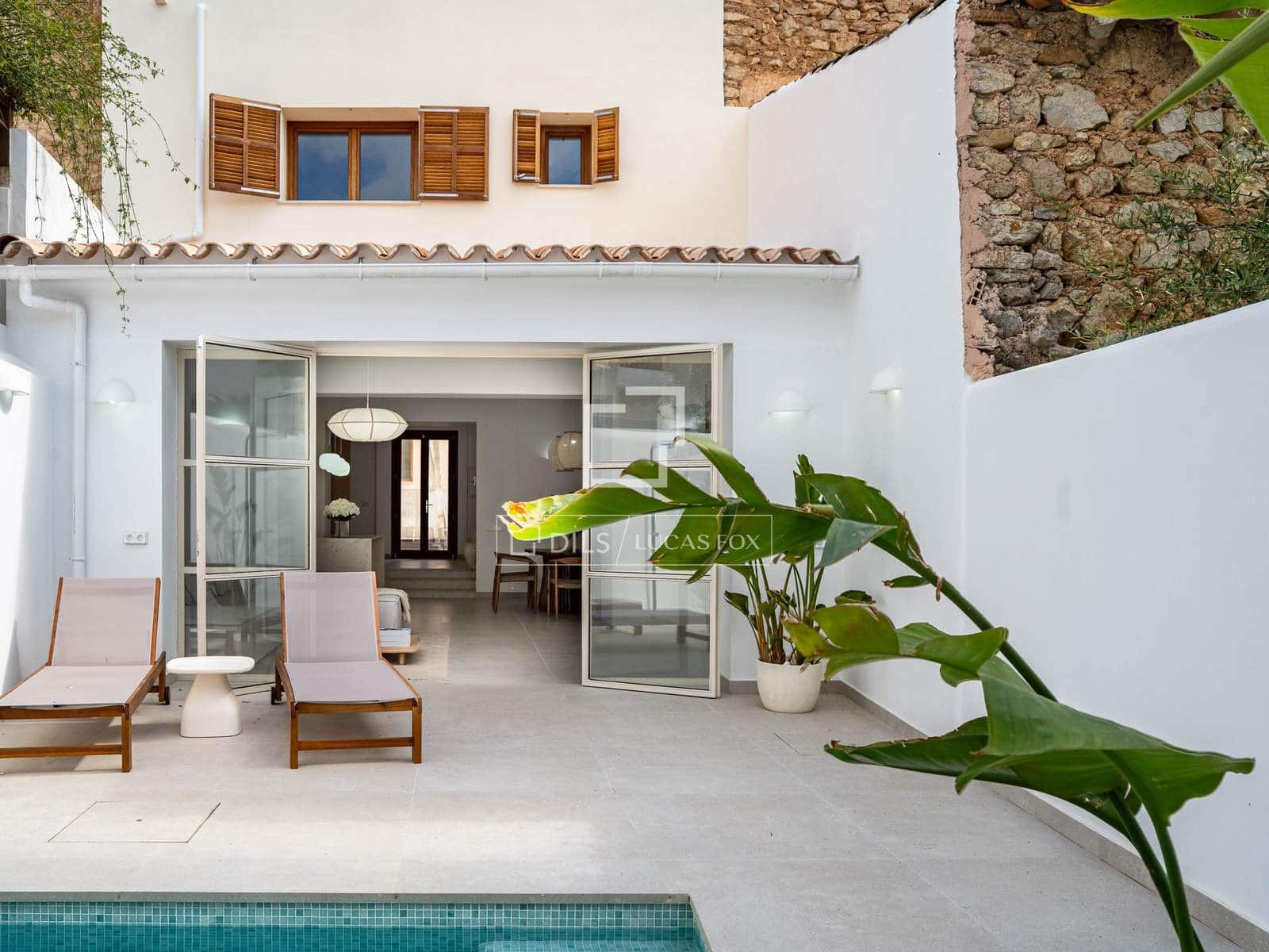 4 soveværelse Villa til salg i Arta med swimmingpool garage - € 1.350.000 (Ref: 9823574)