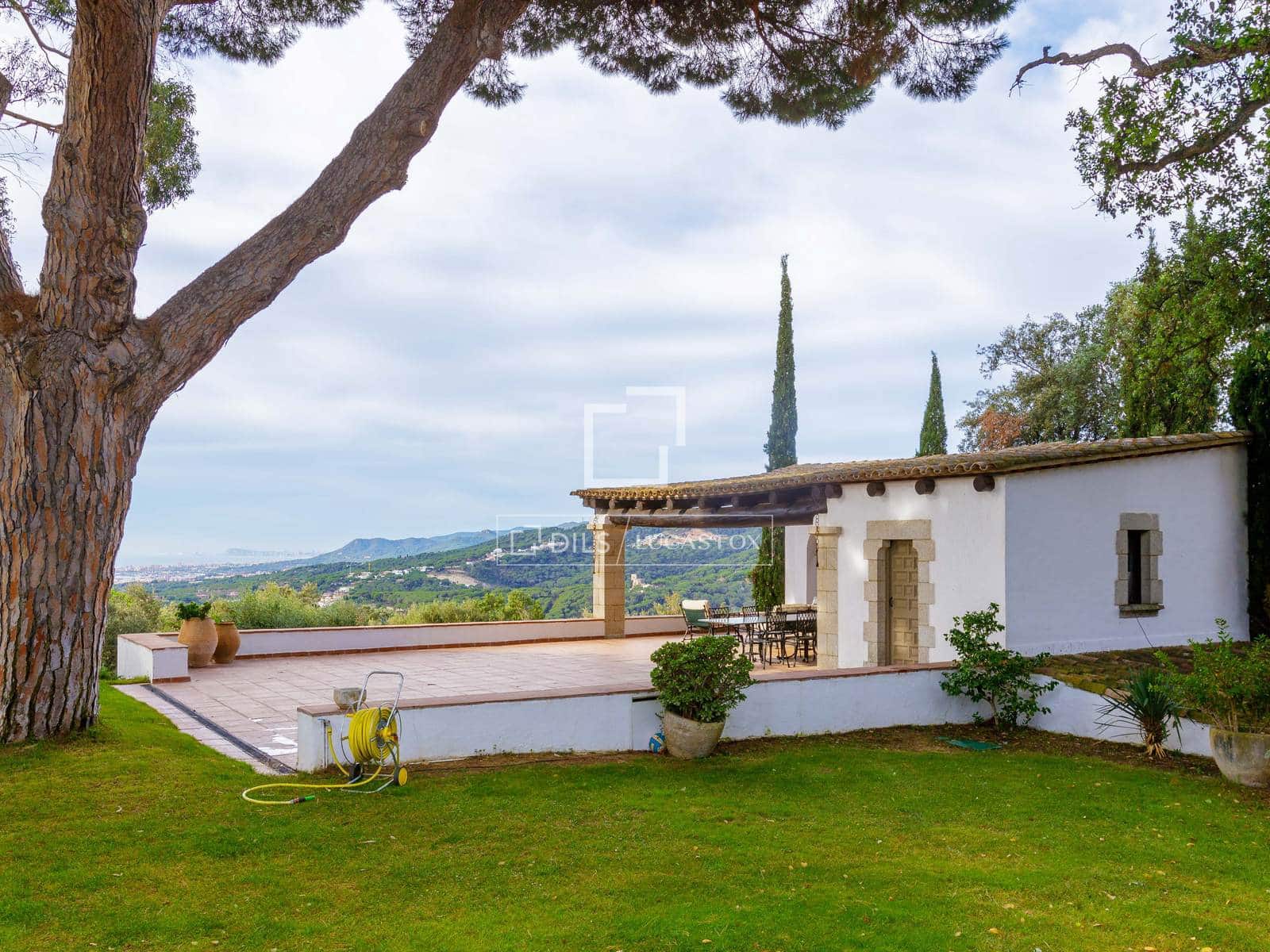 14 Zimmer Villa zu verkaufen in Sant Andreu de Llavaneres mit Pool Garage - 10.000.000 € (Ref: 9823575)