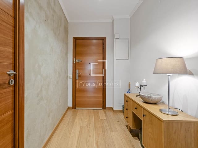 3 bedroom Apartment for sale in Barcelona city with garage - € 780,000 (Ref: 9823577)