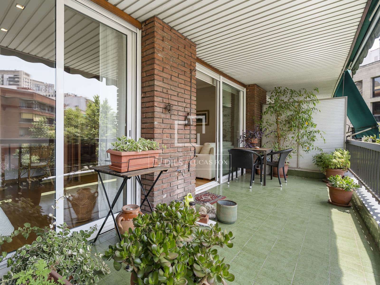 3 bedroom Apartment for sale in Barcelona city with garage - € 780,000 (Ref: 9823577)