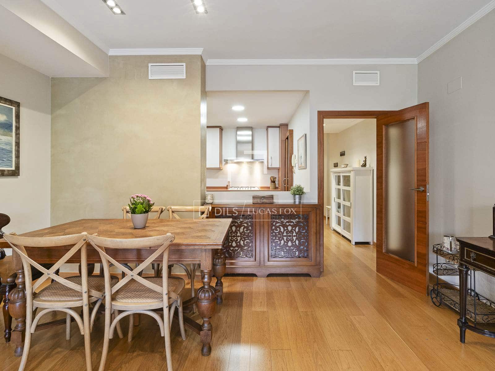 3 bedroom Apartment for sale in Barcelona city with garage - € 780,000 (Ref: 9823577)