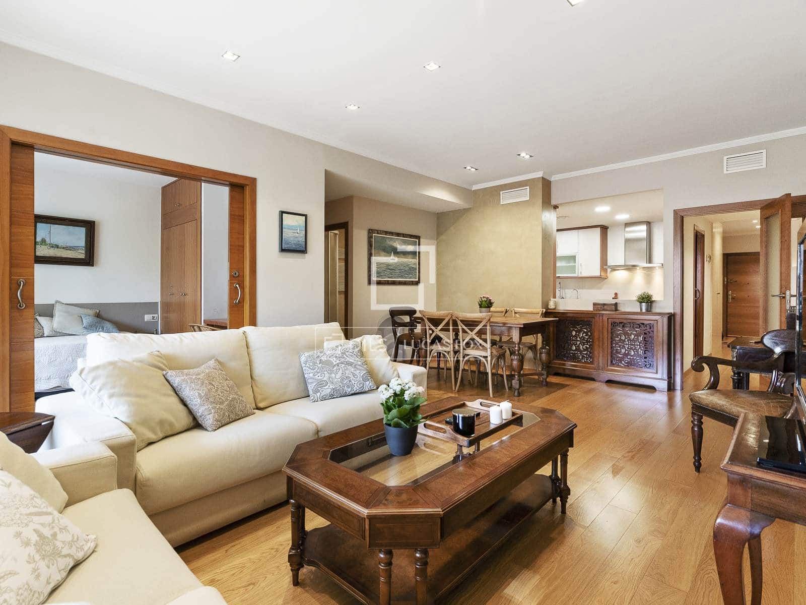 3 bedroom Apartment for sale in Barcelona city with garage - € 780,000 (Ref: 9823577)