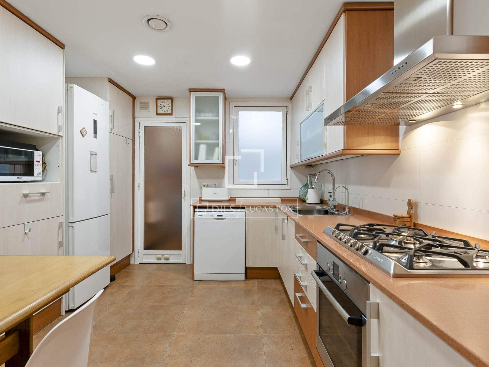 3 bedroom Apartment for sale in Barcelona city with garage - € 780,000 (Ref: 9823577)