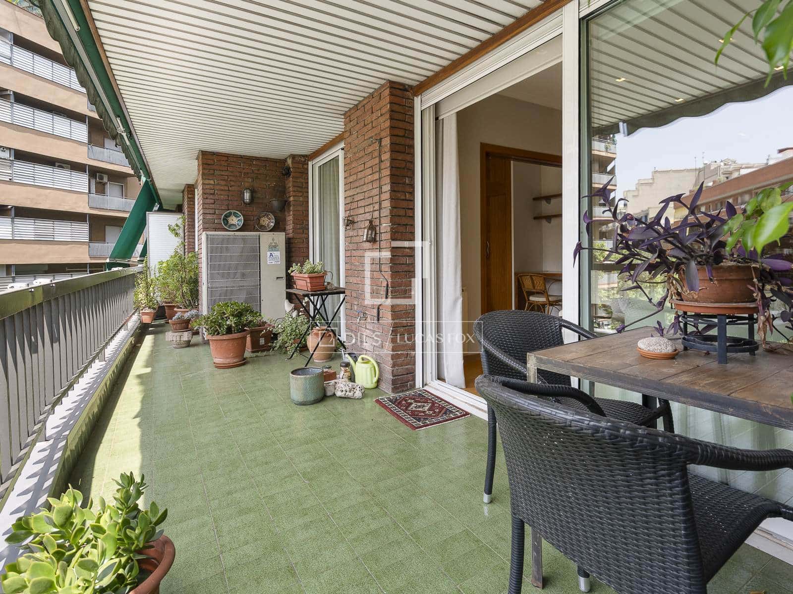 3 bedroom Apartment for sale in Barcelona city with garage - € 780,000 (Ref: 9823577)
