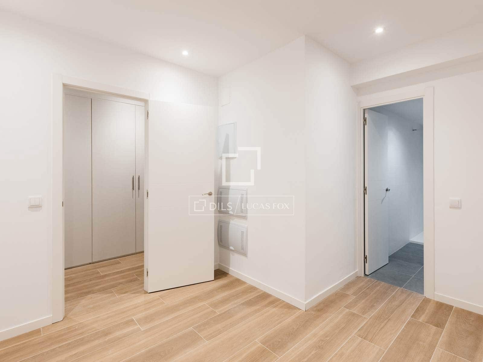 2 makuuhuone Huoneisto vuokrattavana paikassa Madrid kaupunki mukana uima-altaan - 1 700 € (Ref: 9823846)