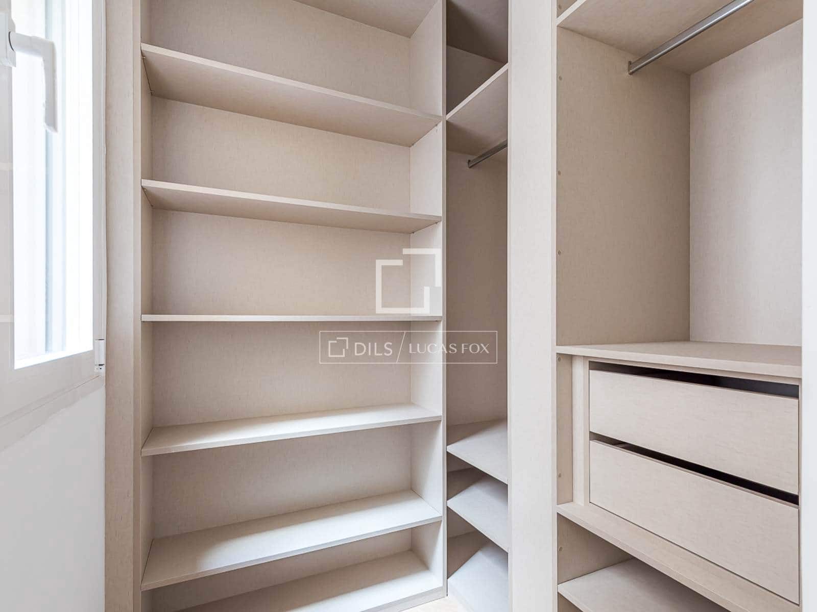 3 makuuhuone Huoneisto myytävänä paikassa Madrid kaupunki - 1 599 000 € (Ref: 9823847)