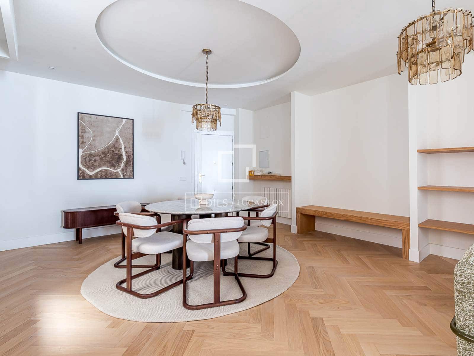 3 makuuhuone Huoneisto myytävänä paikassa Madrid kaupunki - 1 599 000 € (Ref: 9823847)