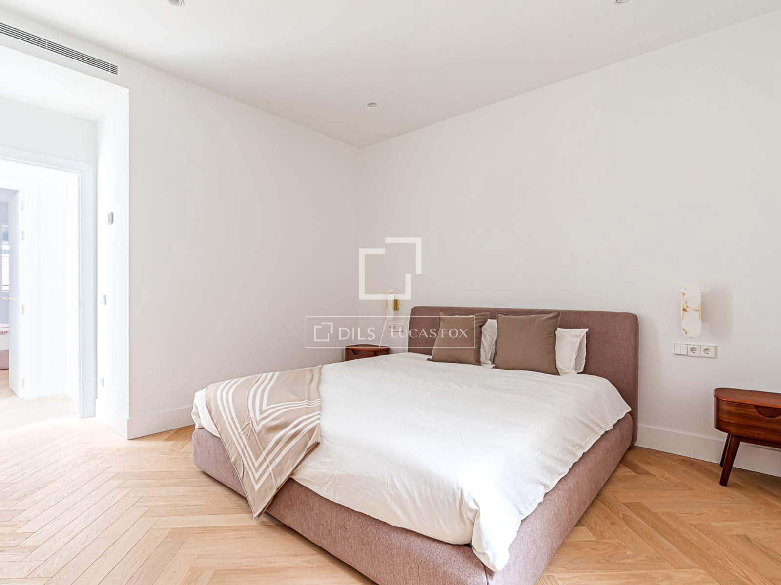 3 makuuhuone Huoneisto myytävänä paikassa Madrid kaupunki - 1 599 000 € (Ref: 9823847)