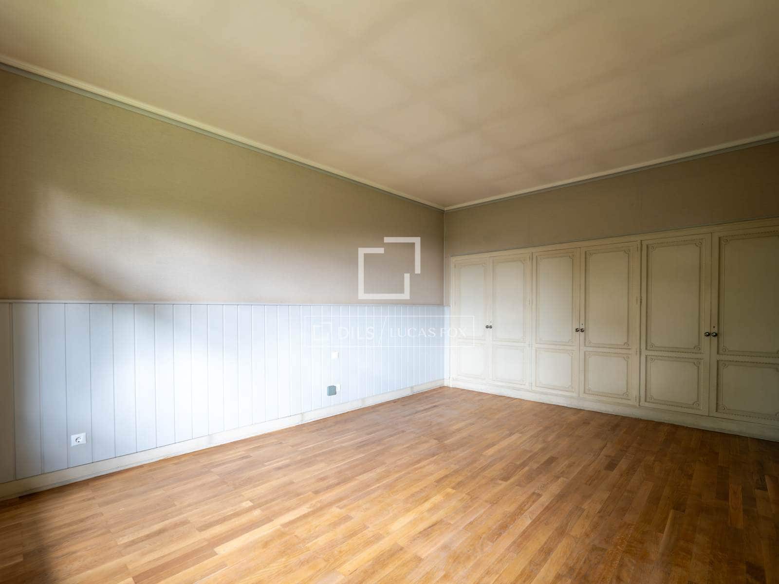 7 soverom Villa til salgs i Alcobendas med svømmebasseng garasje - € 10 000 000 (Ref: 9823850)