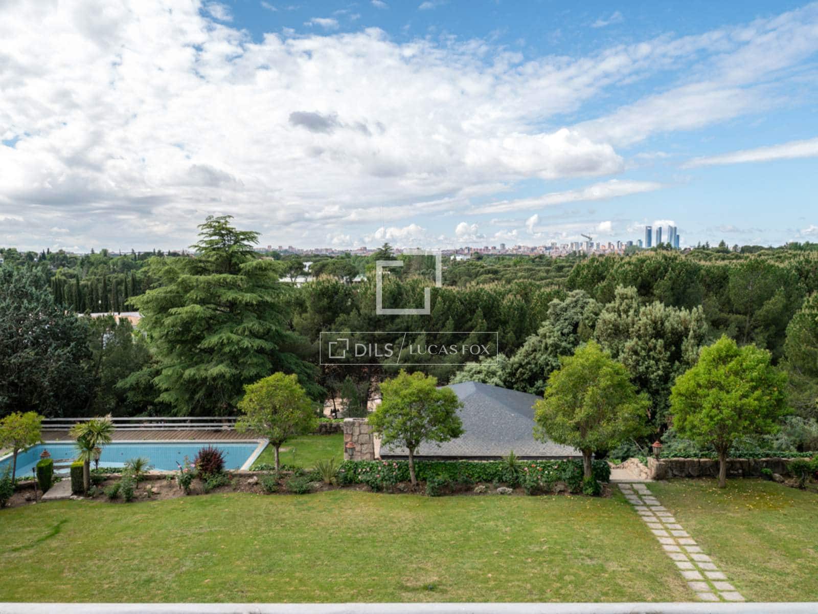 7 soverom Villa til salgs i Alcobendas med svømmebasseng garasje - € 10 000 000 (Ref: 9823850)