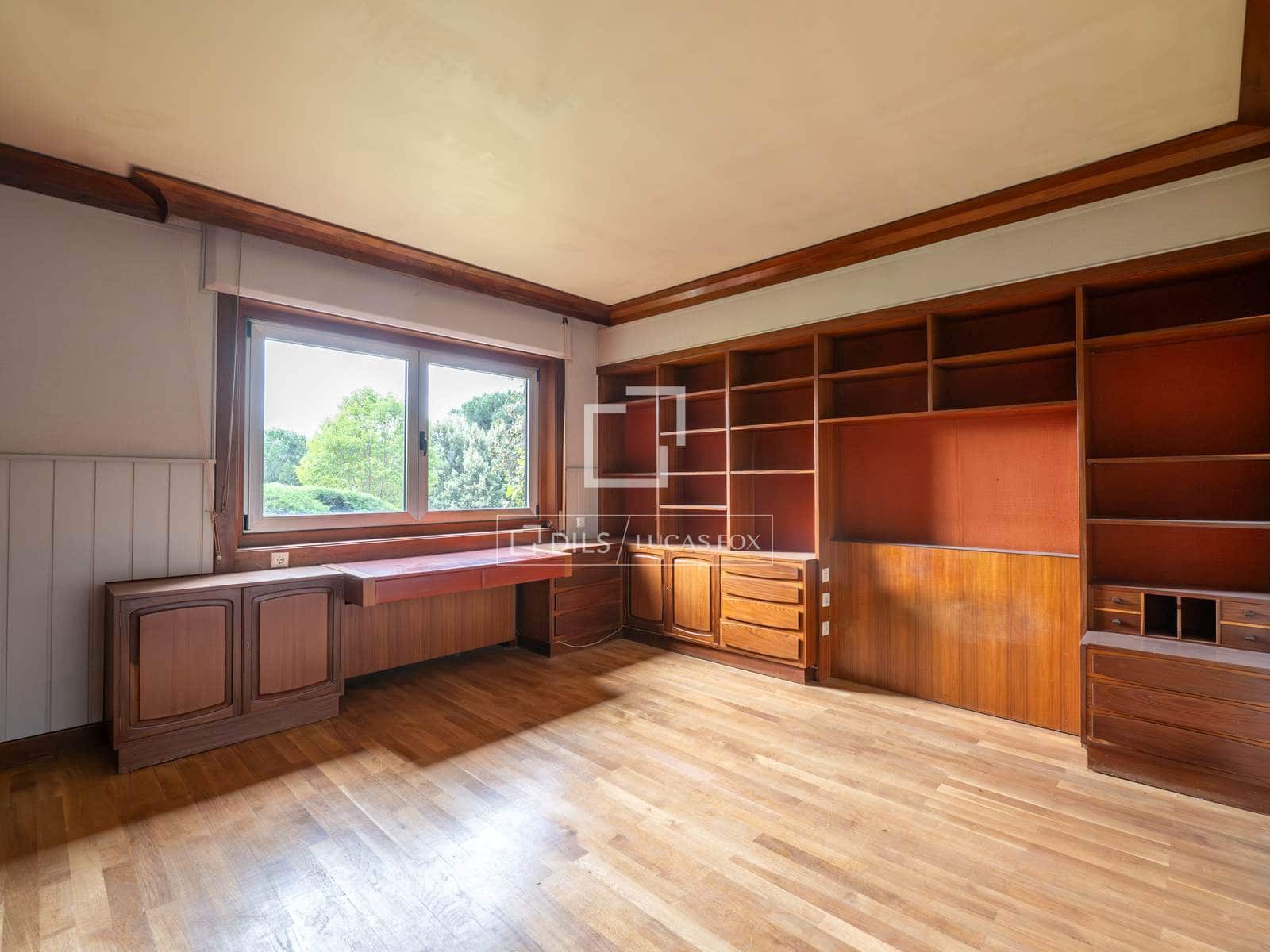 7 soverom Villa til salgs i Alcobendas med svømmebasseng garasje - € 10 000 000 (Ref: 9823850)