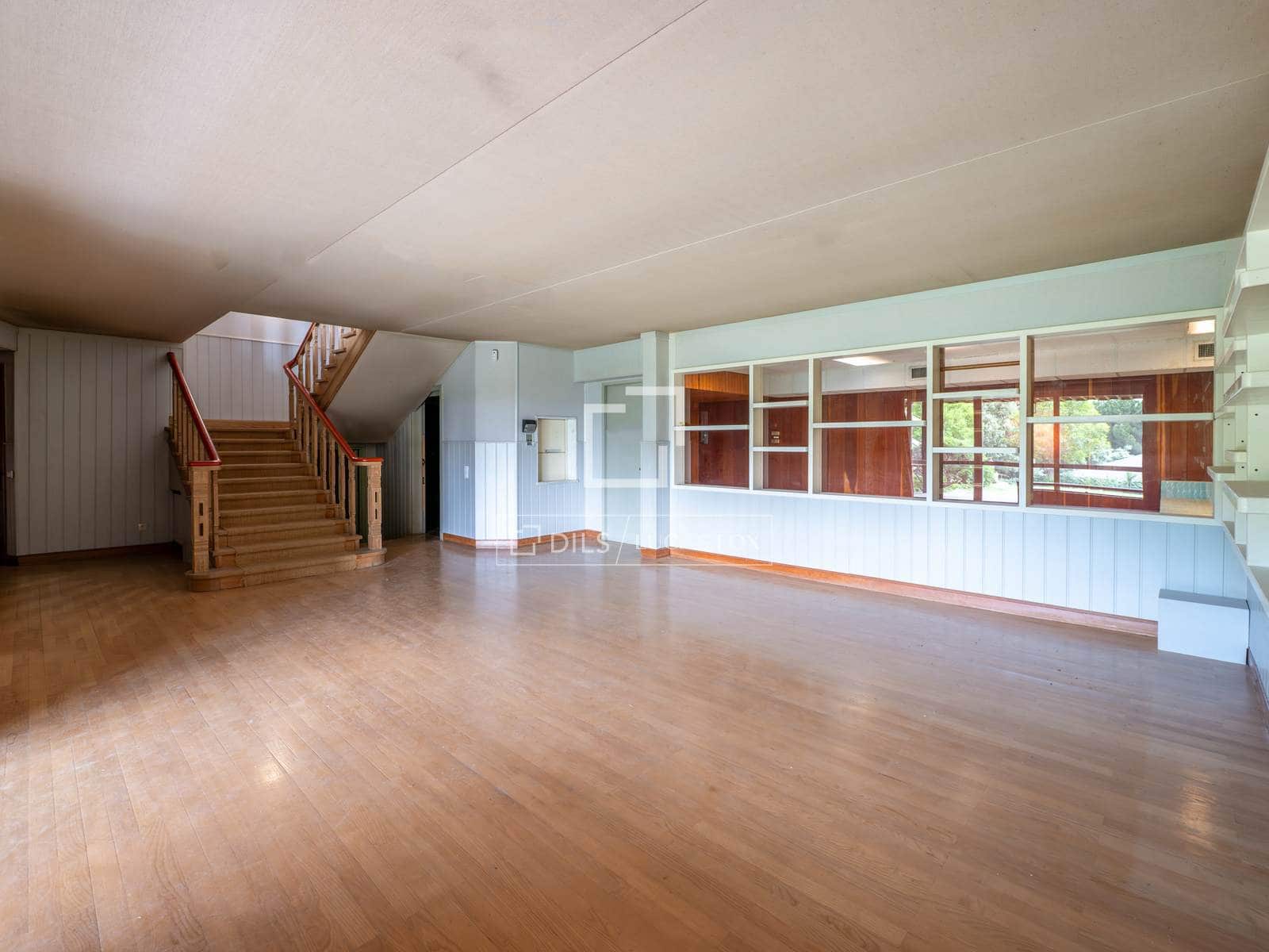 7 soverom Villa til salgs i Alcobendas med svømmebasseng garasje - € 10 000 000 (Ref: 9823850)