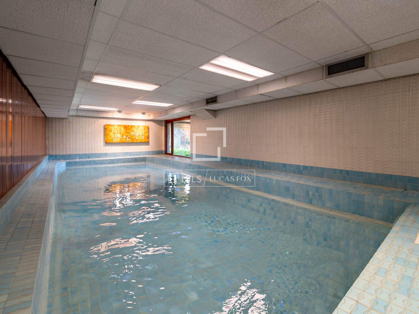 7 soverom Villa til salgs i Alcobendas med svømmebasseng garasje - € 10 000 000 (Ref: 9823850)