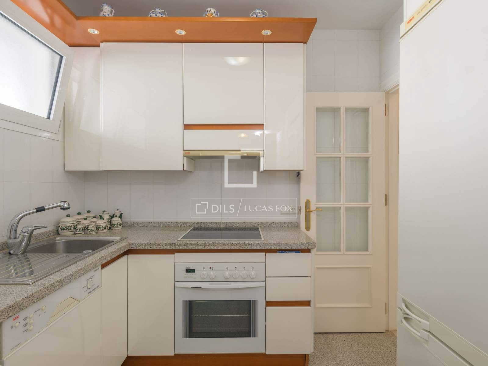 2 sovrum Lägenhet till salu i Malaga stad - 1 100 000 € (Ref: 9823853)