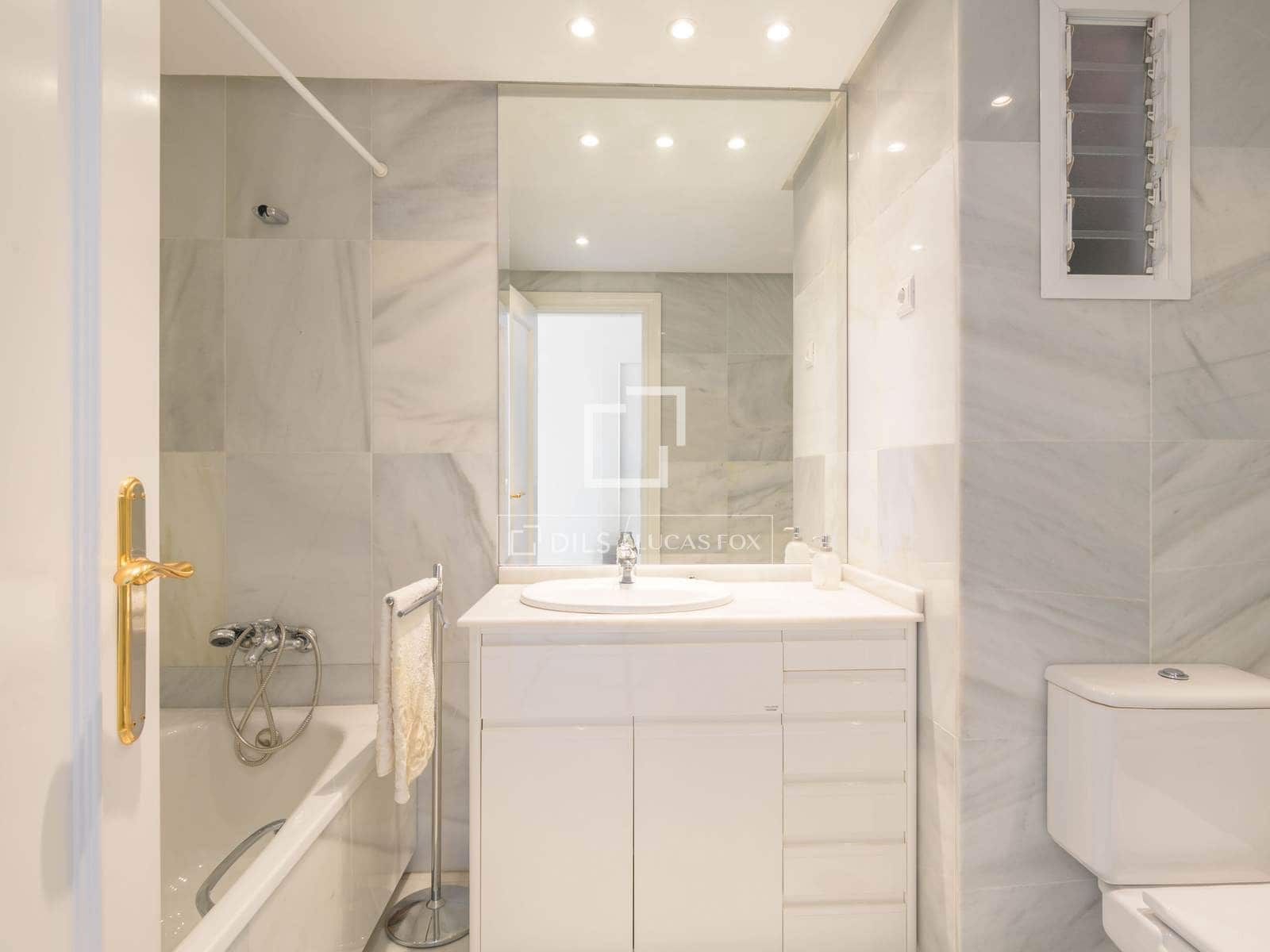 2 sovrum Lägenhet till salu i Malaga stad - 1 100 000 € (Ref: 9823853)