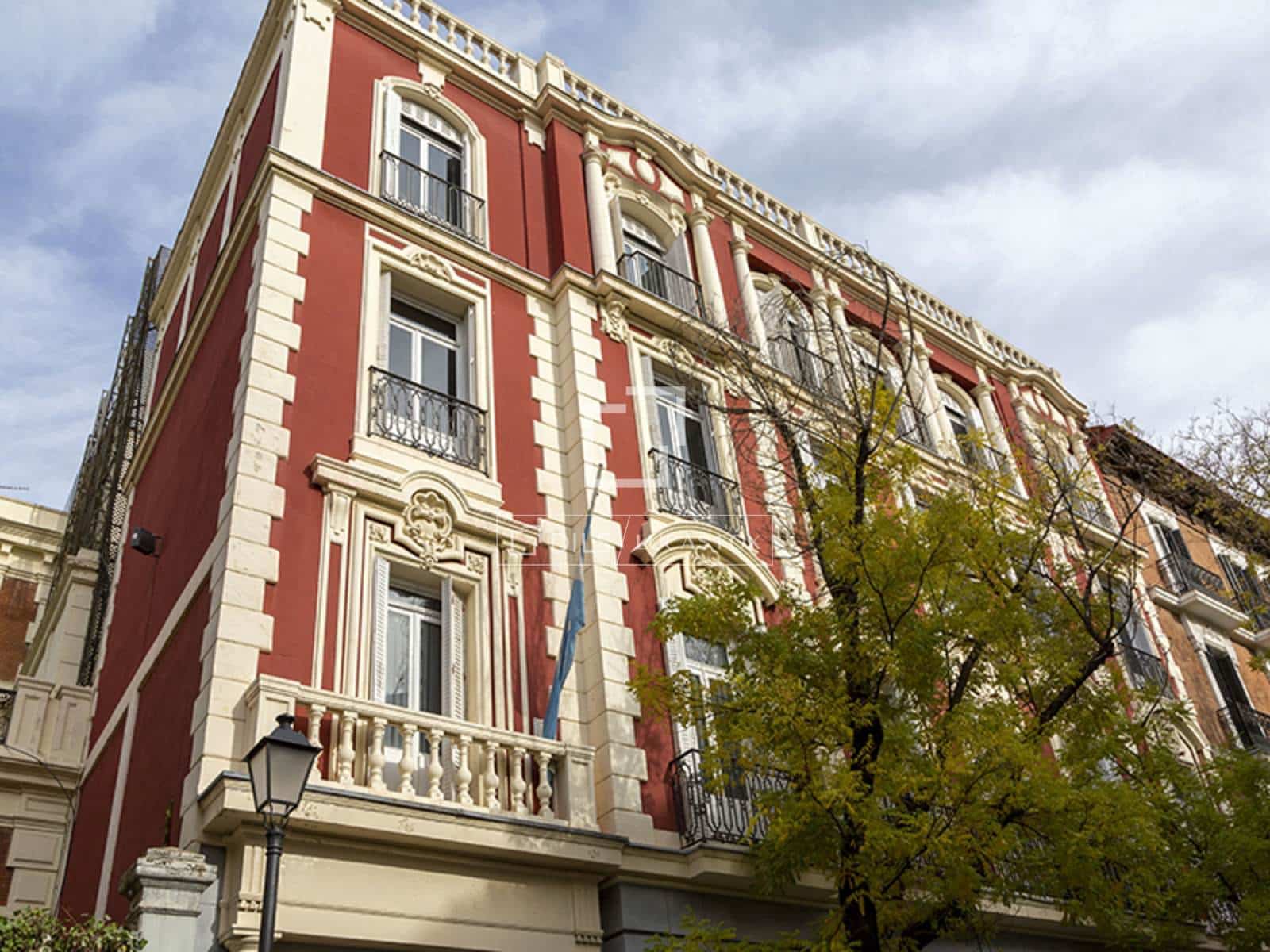 4 soveværelse Lejlighed til salg i Madrid by - € 2.090.000 (Ref: 9824017)