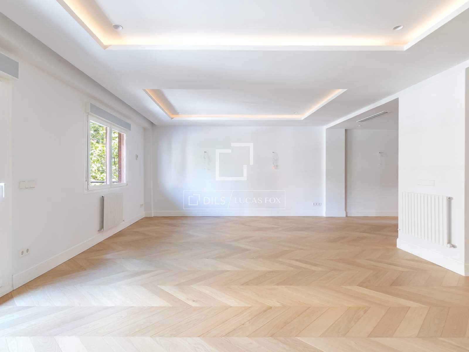 3 bedroom Apartment for sale in Madrid city with garage - € 2,600,000 (Ref: 9824120)