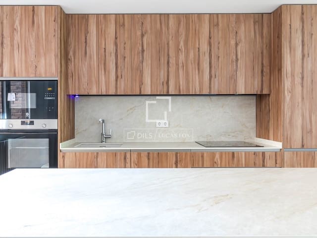 3 sypialnia Apartament na sprzedaż w Almagro, Miasto Madryt z garażem - 2 700 000 € (Ref: 9824120)