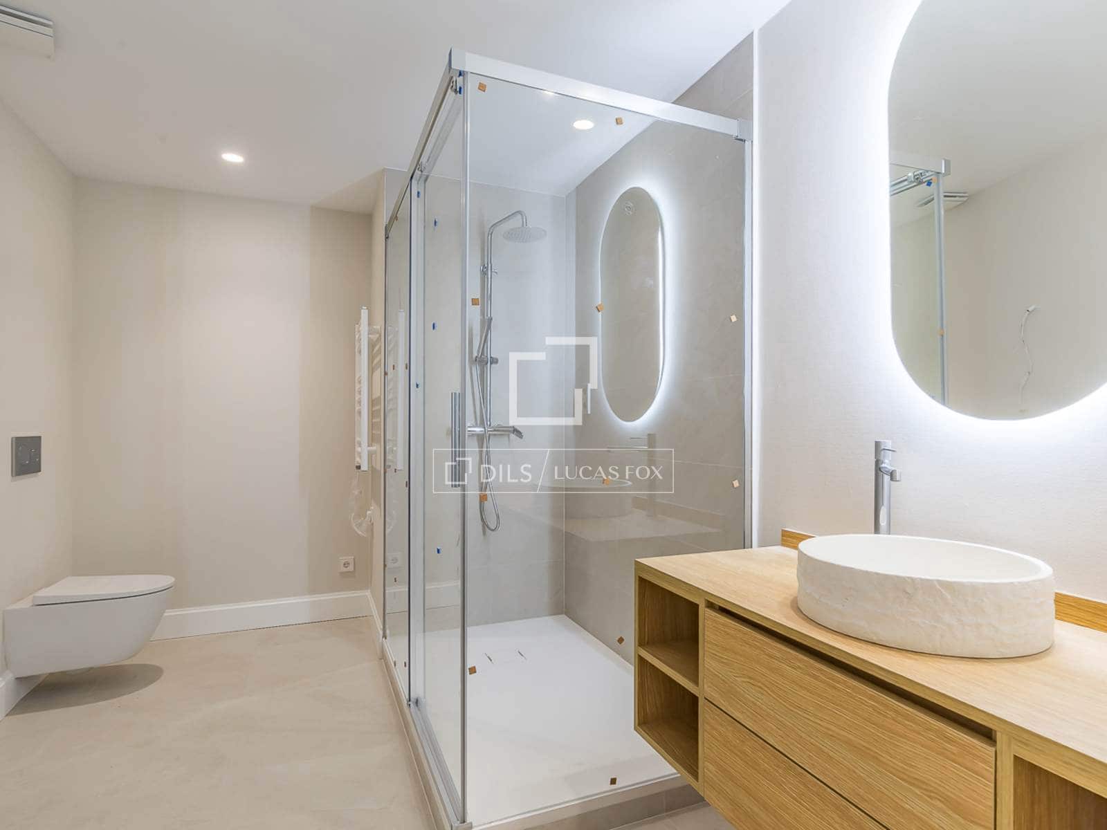 3 bedroom Apartment for sale in Madrid city with garage - € 2,600,000 (Ref: 9824120)