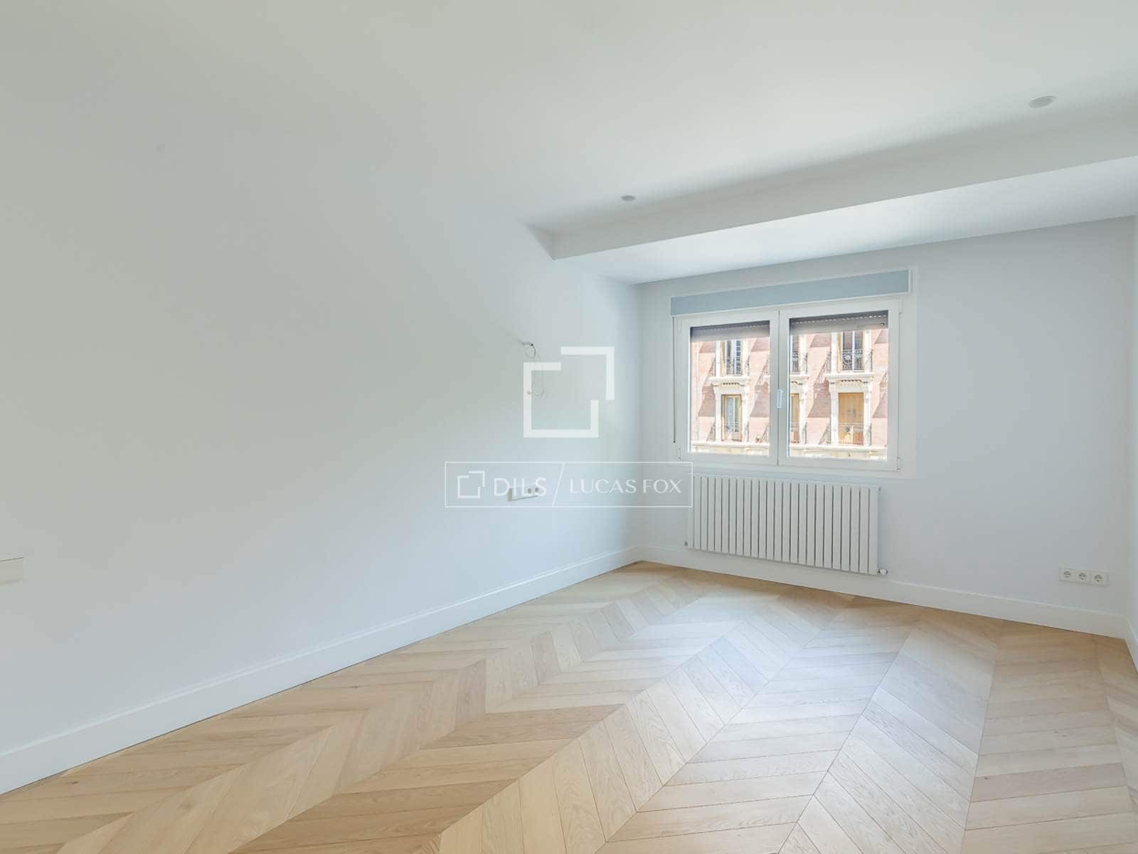 3 bedroom Apartment for sale in Madrid city with garage - € 2,600,000 (Ref: 9824120)