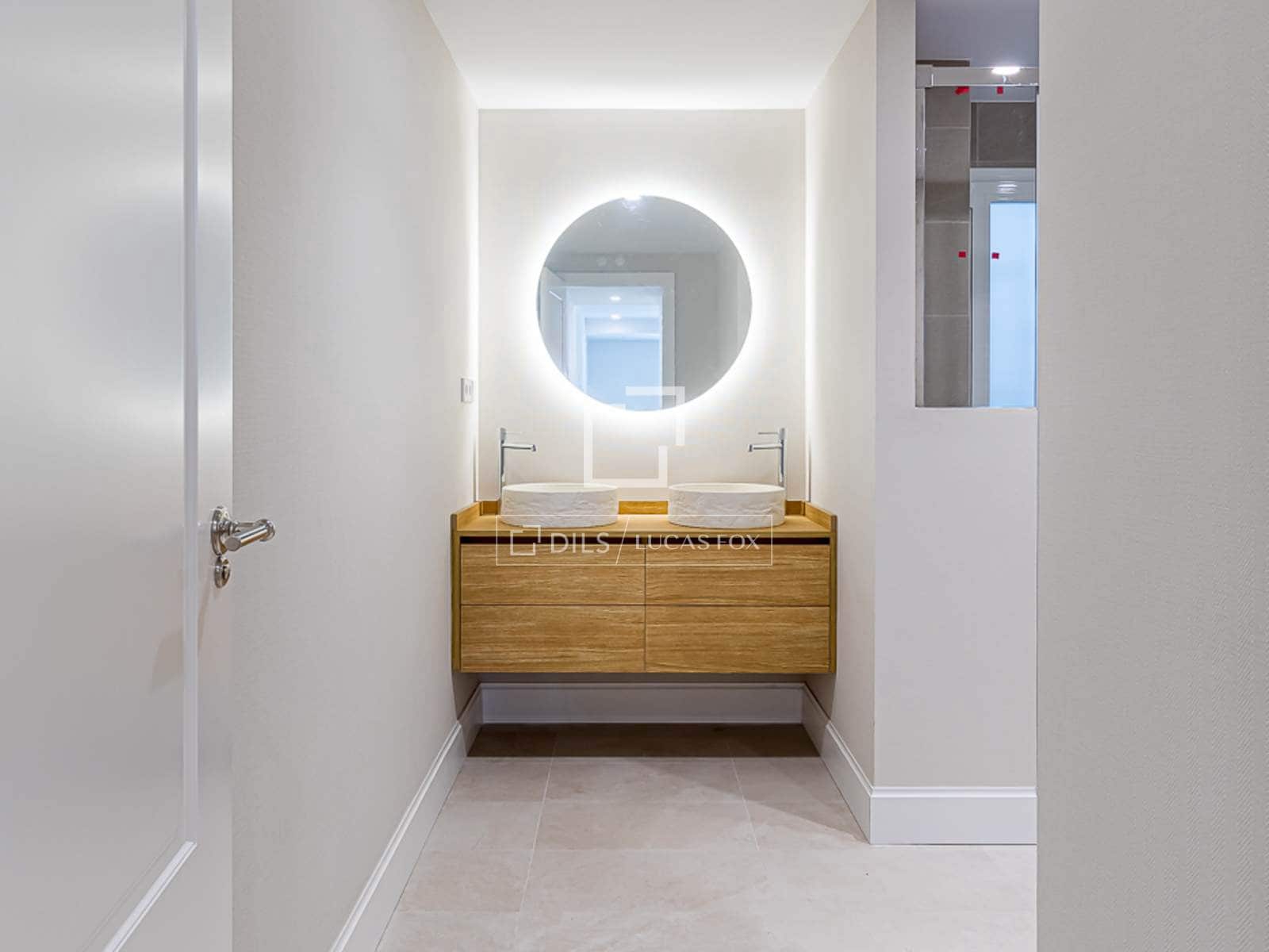 3 bedroom Apartment for sale in Madrid city with garage - € 2,600,000 (Ref: 9824120)