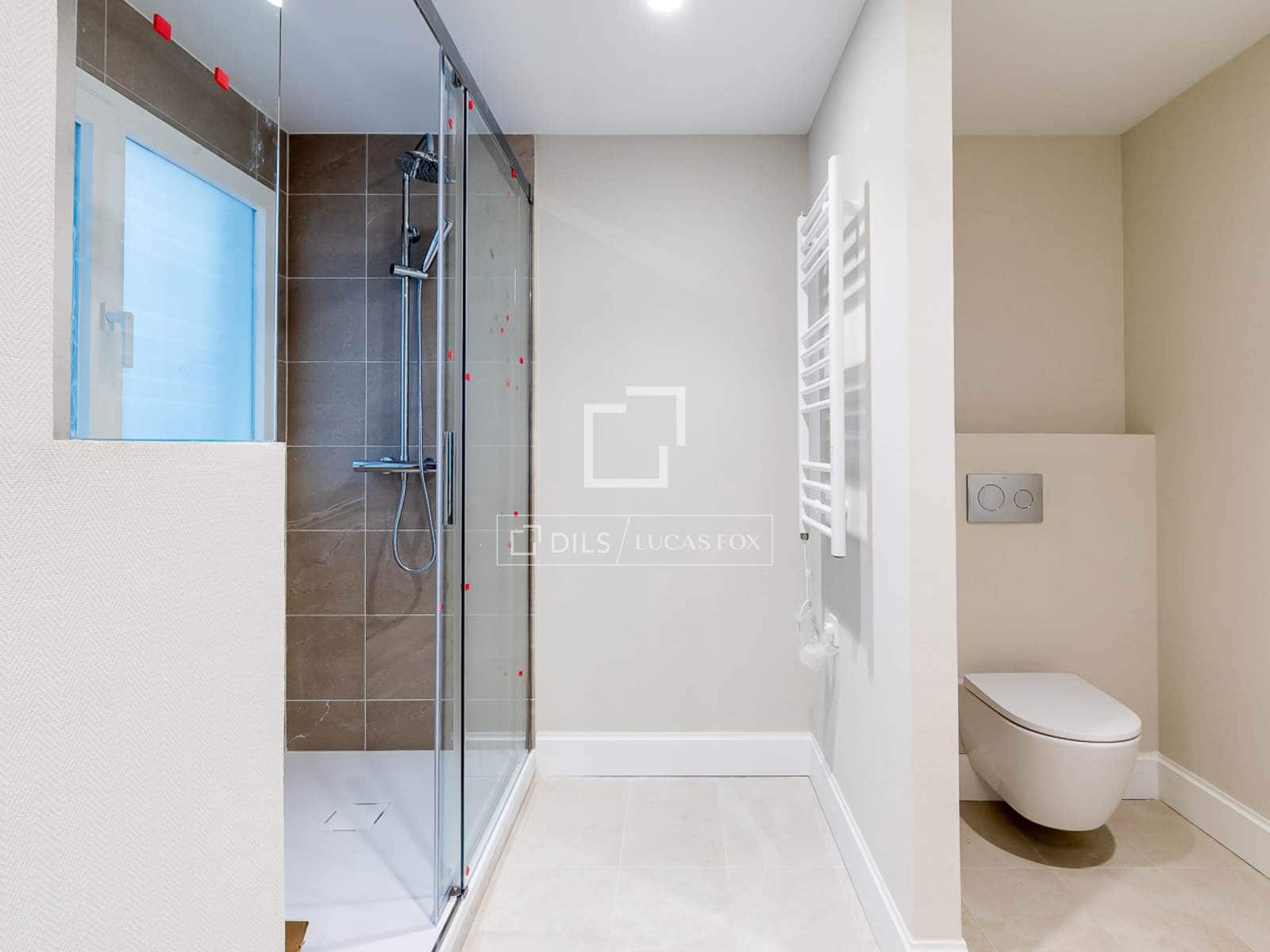 3 bedroom Apartment for sale in Madrid city with garage - € 2,600,000 (Ref: 9824120)