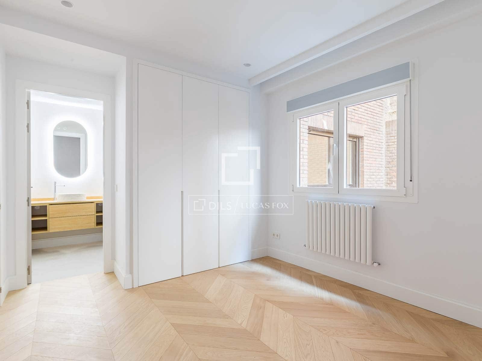 3 bedroom Apartment for sale in Madrid city with garage - € 2,600,000 (Ref: 9824120)
