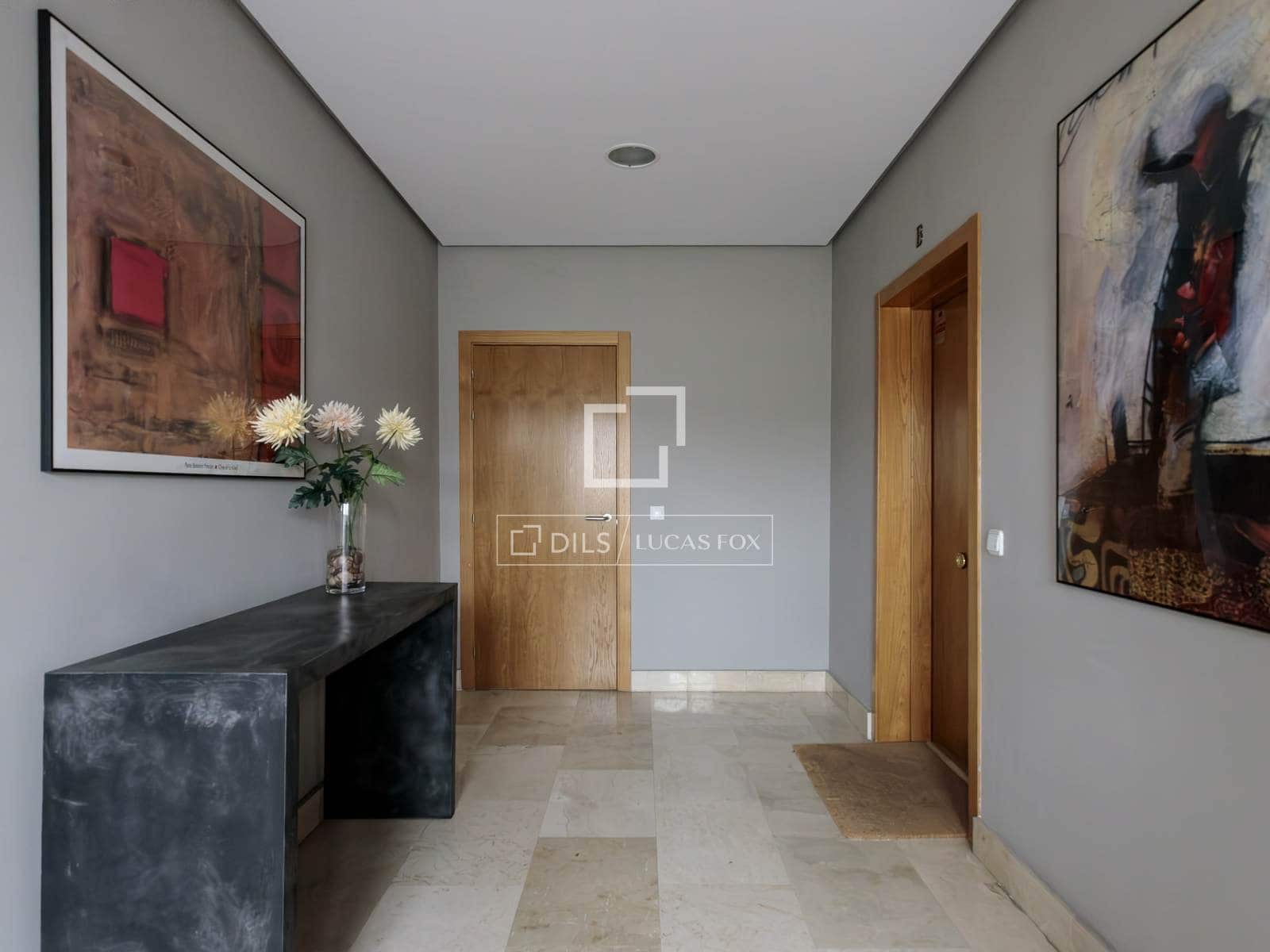 5 soverom Villa til salgs i Madrid by med svømmebasseng garasje - € 2 490 000 (Ref: 9824121)