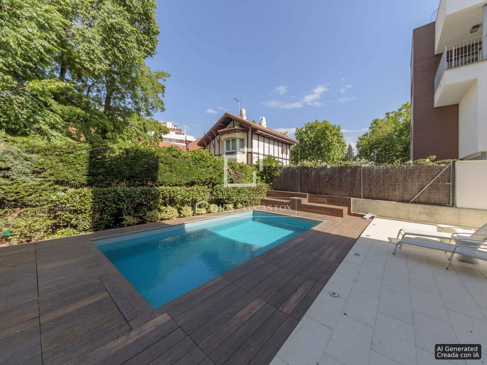 5 bedroom Villa for sale in Madrid city with pool garage - € 2,390,000 (Ref: 9824121)