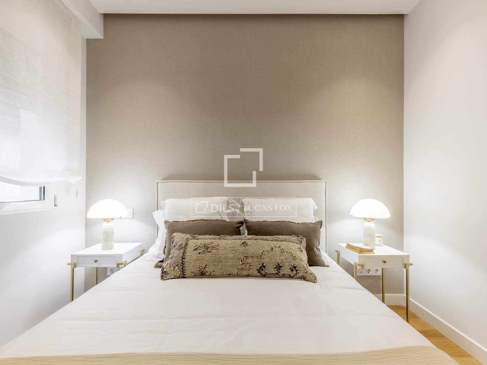 2 soveværelse Lejlighed til leje i Madrid by - € 3.500 (Ref: 9827492)