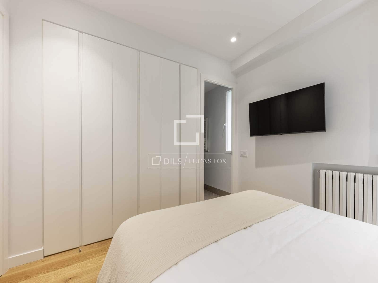 2 soveværelse Lejlighed til leje i Madrid by - € 3.500 (Ref: 9827492)
