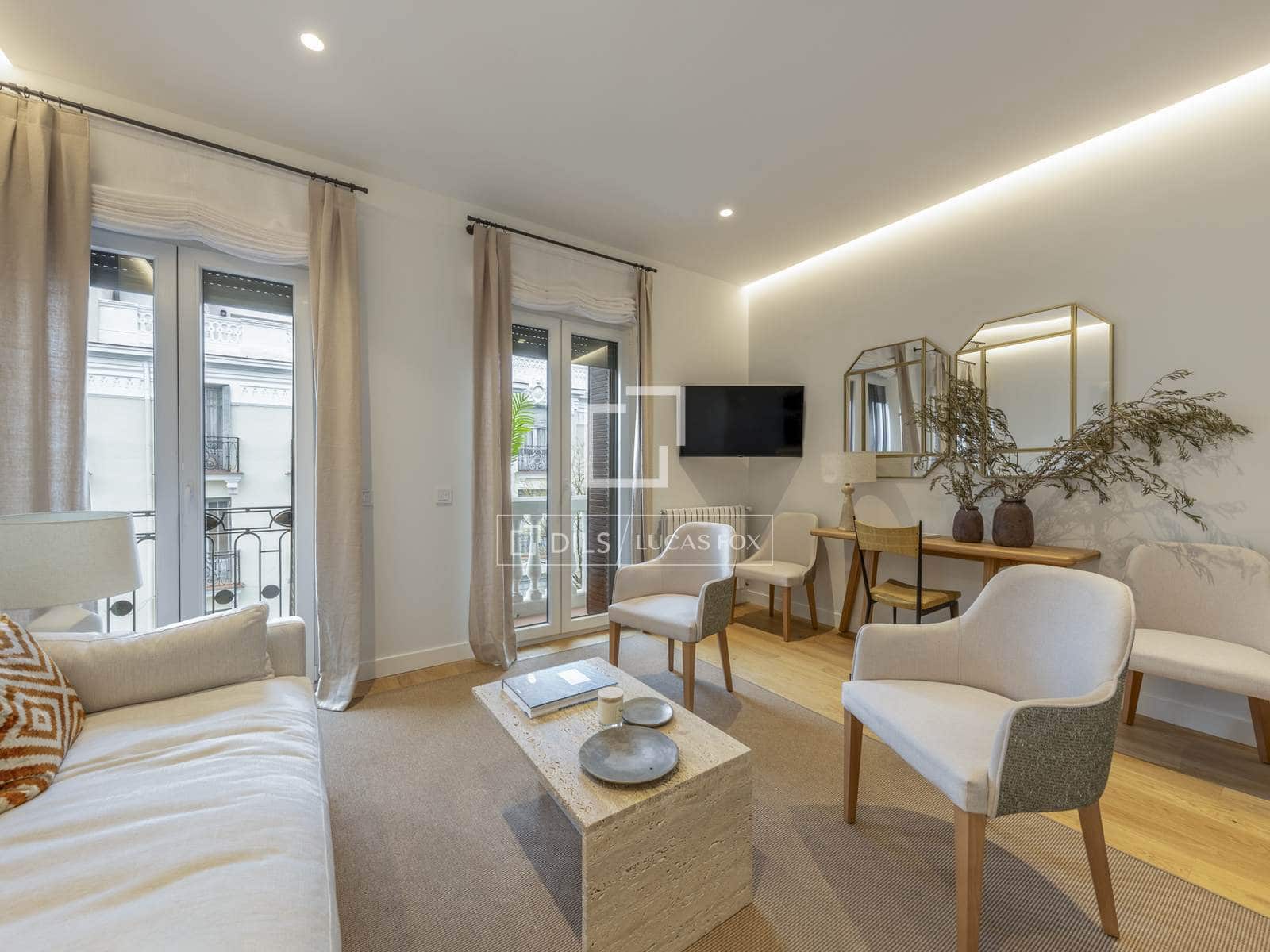 2 soveværelse Lejlighed til leje i Madrid by - € 3.500 (Ref: 9827492)