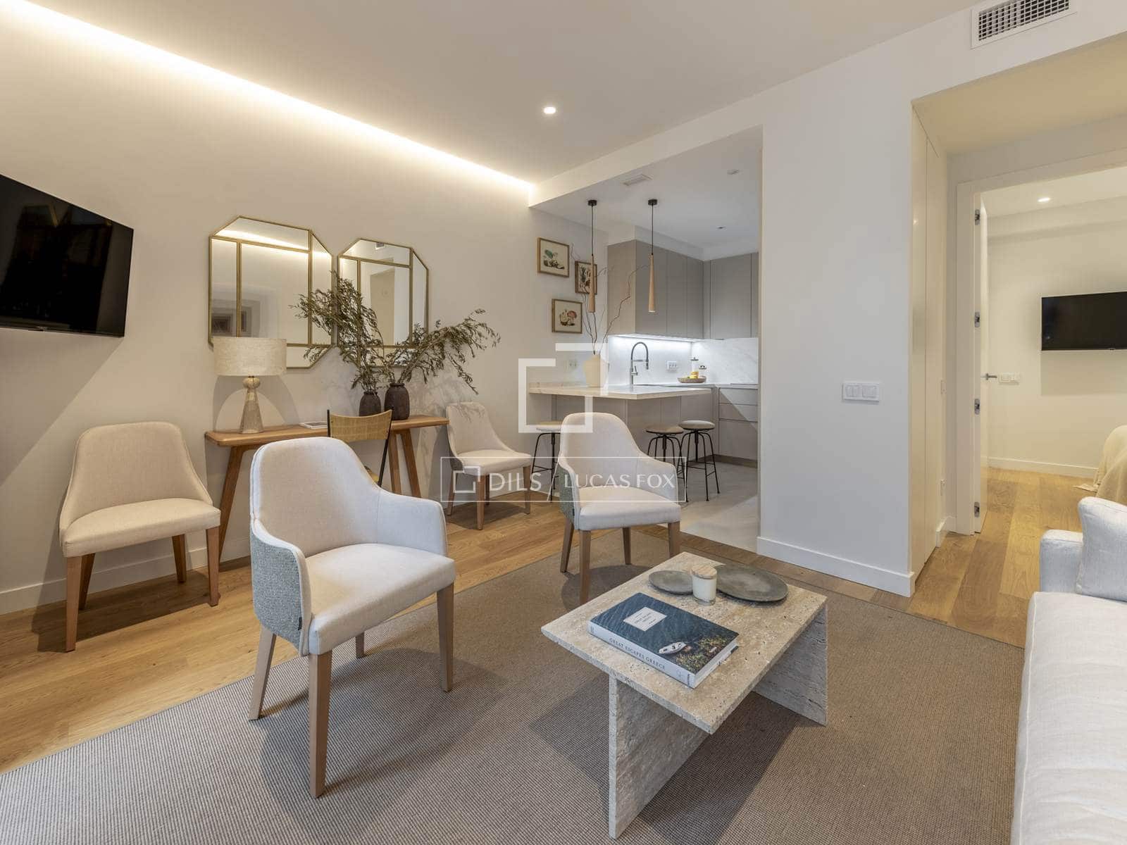 2 soveværelse Lejlighed til leje i Madrid by - € 3.500 (Ref: 9827492)