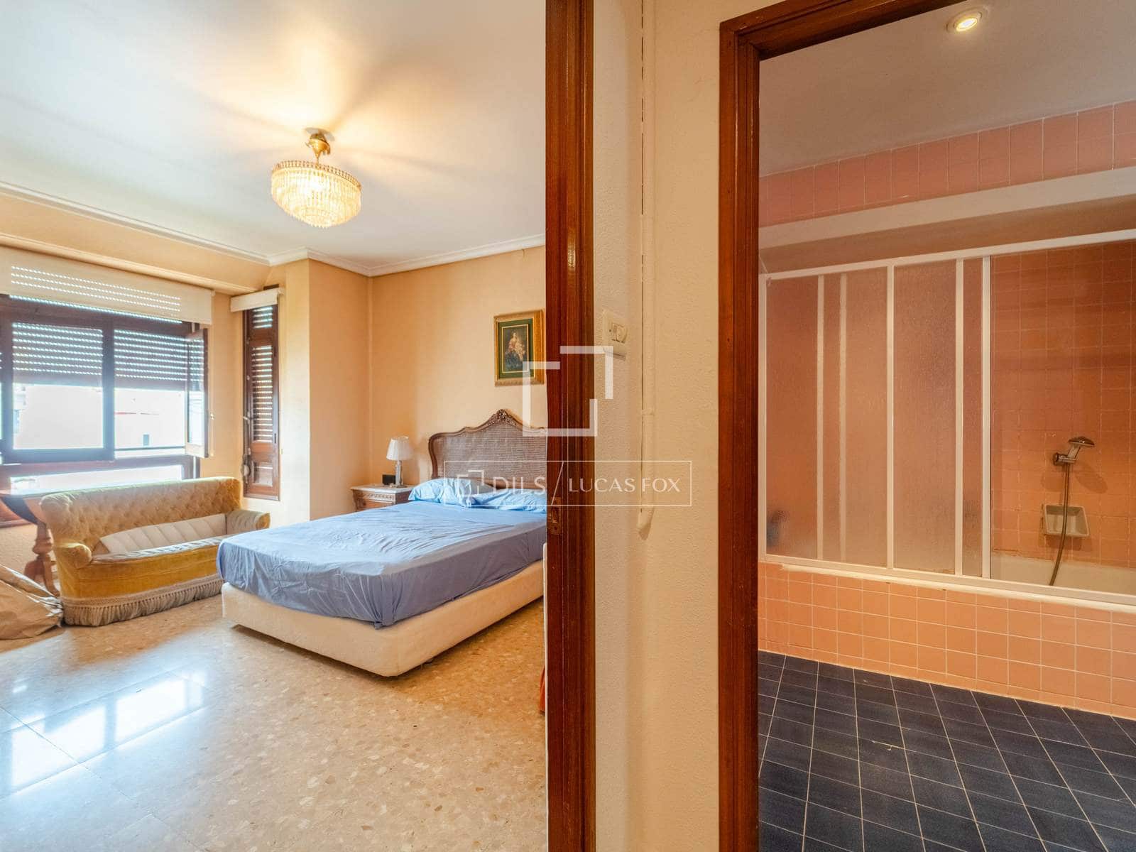 4 soveværelse Lejlighed til salg i Valencia by - € 900.000 (Ref: 9827493)