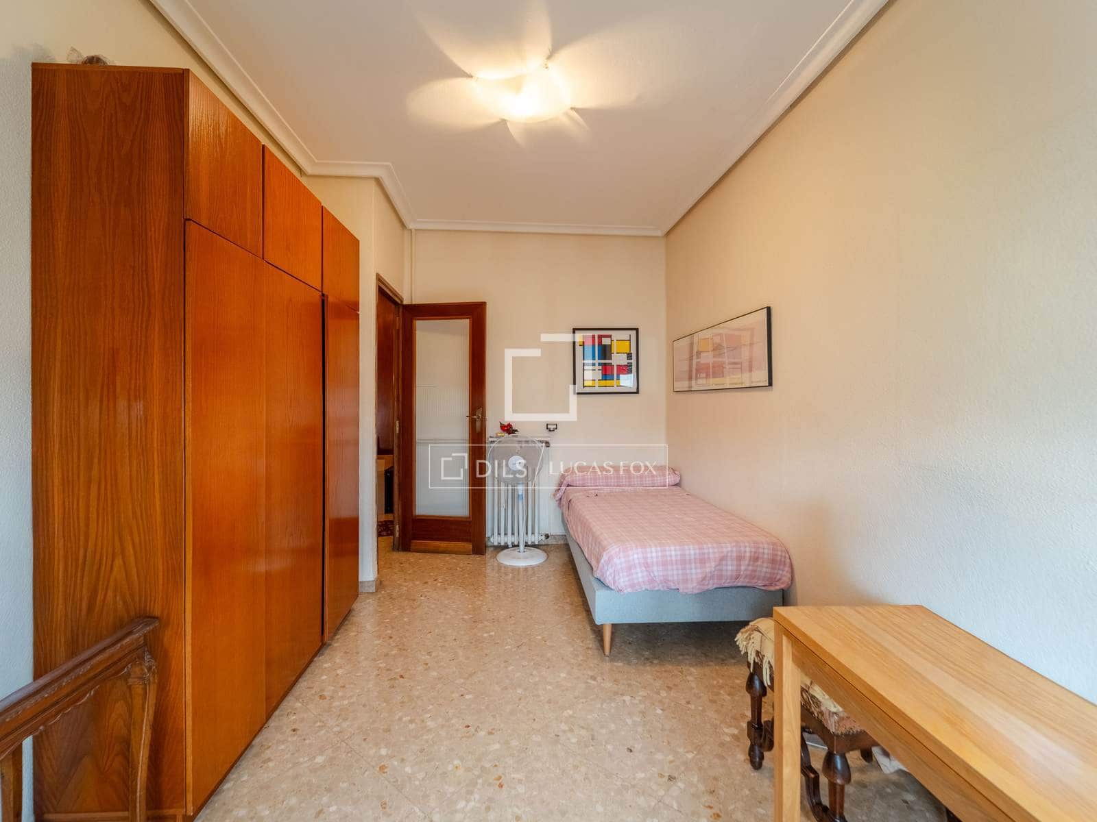 4 soveværelse Lejlighed til salg i Valencia by - € 900.000 (Ref: 9827493)