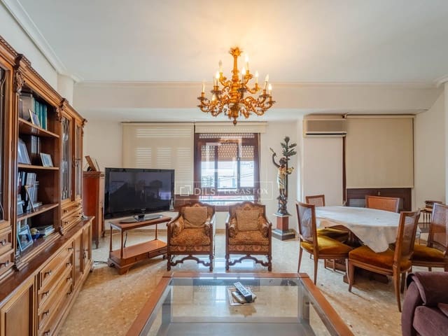 4 soveværelse Lejlighed til salg i Valencia by - € 900.000 (Ref: 9827493)