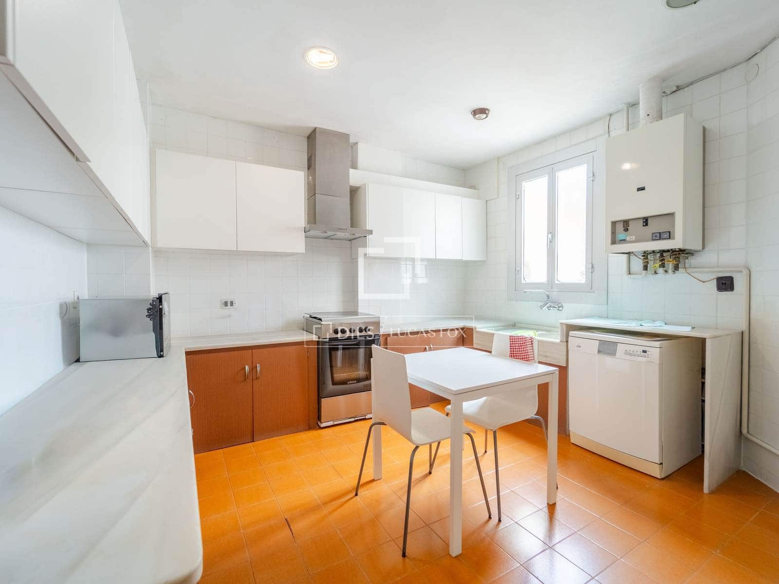 4 soveværelse Lejlighed til salg i Valencia by - € 900.000 (Ref: 9827493)