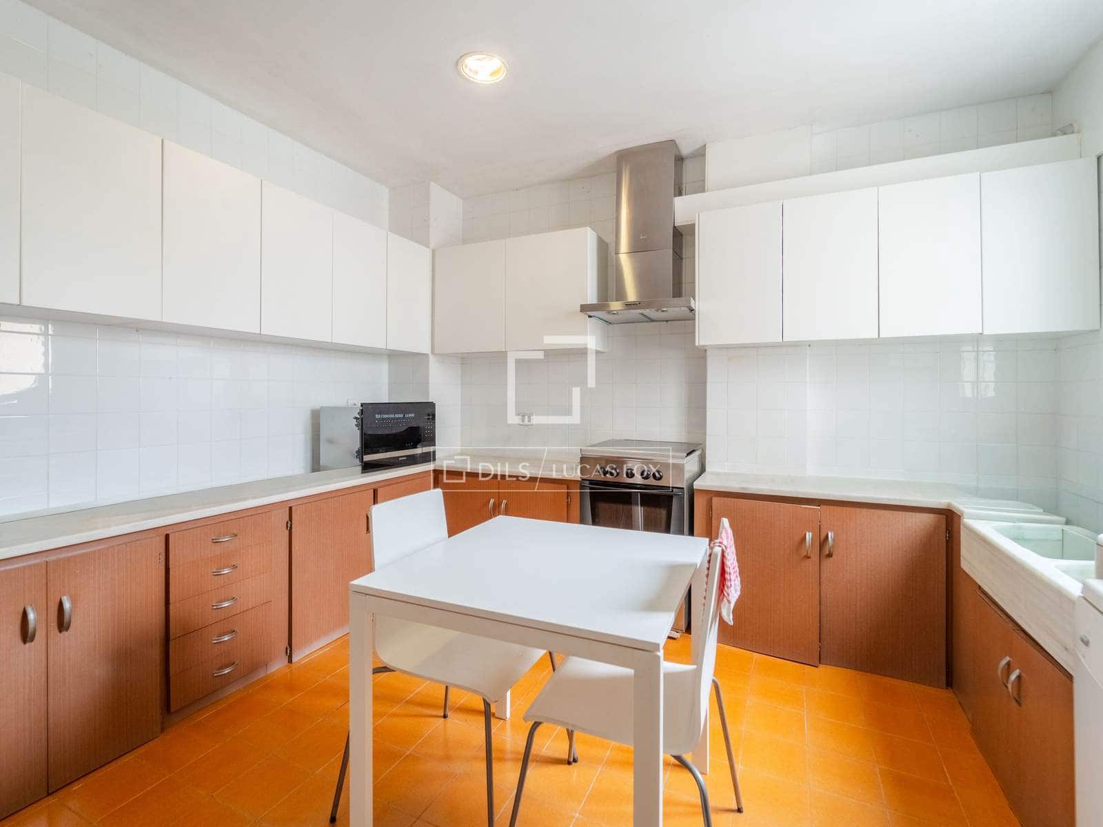 4 soveværelse Lejlighed til salg i Valencia by - € 900.000 (Ref: 9827493)