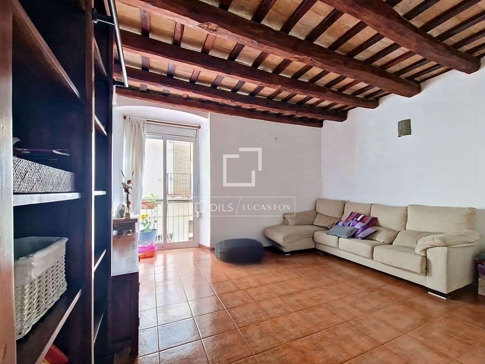 4 bedroom Villa for sale in Vilanova i la Geltru with garage - € 430,000 (Ref: 9827494)