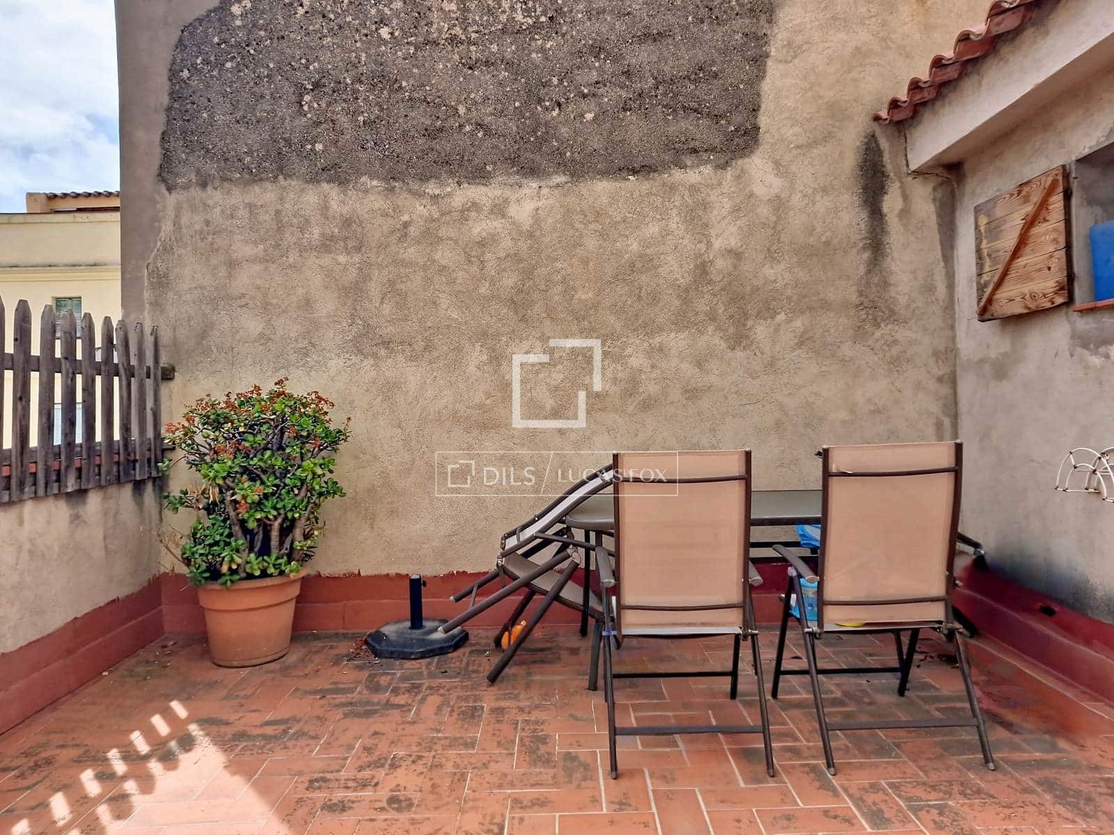 4 bedroom Villa for sale in Vilanova i la Geltru with garage - € 430,000 (Ref: 9827494)