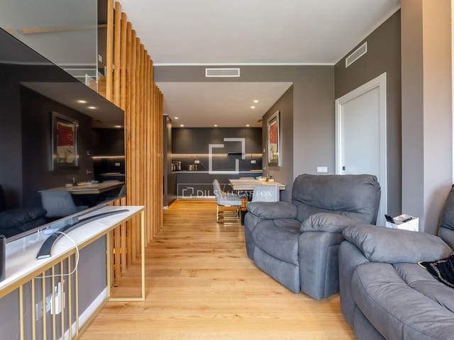 3 makuuhuone Huvila myytävänä paikassa Esplugues de Llobregat mukana uima-altaan 
autotalli - 1 350 000 € (Ref: 9827495)