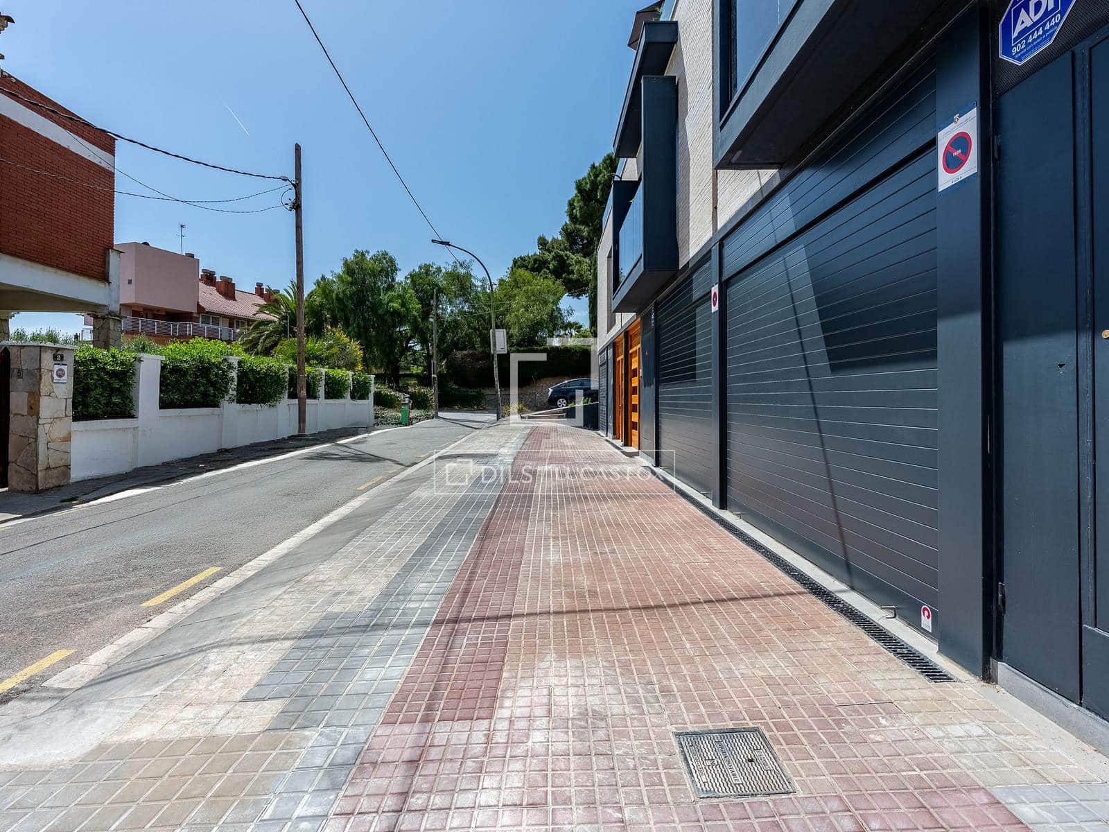 Chalet de 3 habitaciones en Esplugues de Llobregat en venta con piscina garaje - 1.350.000 € (Ref: 9827495)