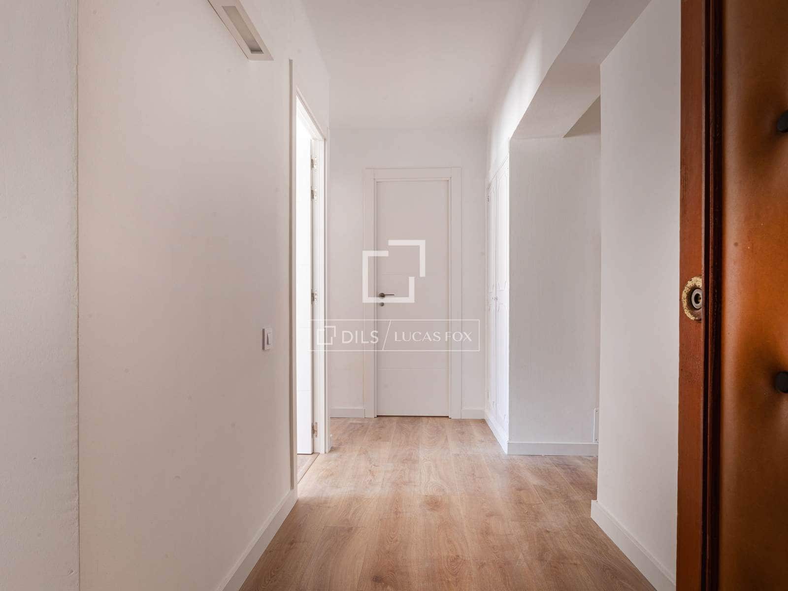 3 bedroom Apartment for rent in Palma de Mallorca - € 1,650 (Ref: 9827639)