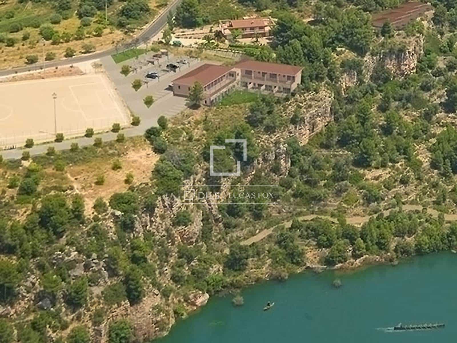 Villa te koop in Els Guiamets - € 398.000 (Ref: 9827640)
