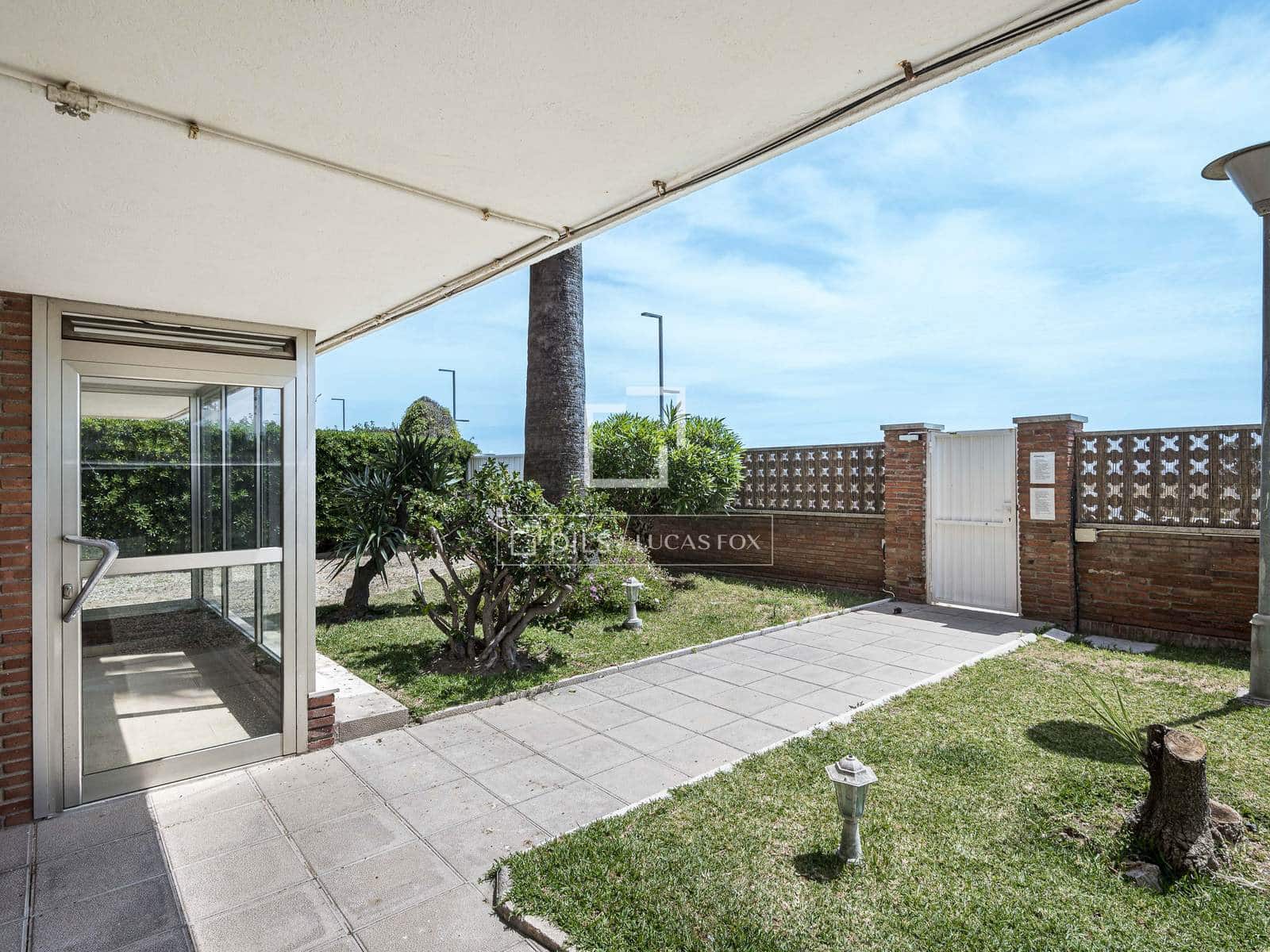 3 makuuhuone Huoneisto myytävänä paikassa Castelldefels mukana uima-altaan 
autotalli - 680 000 € (Ref: 9827771)